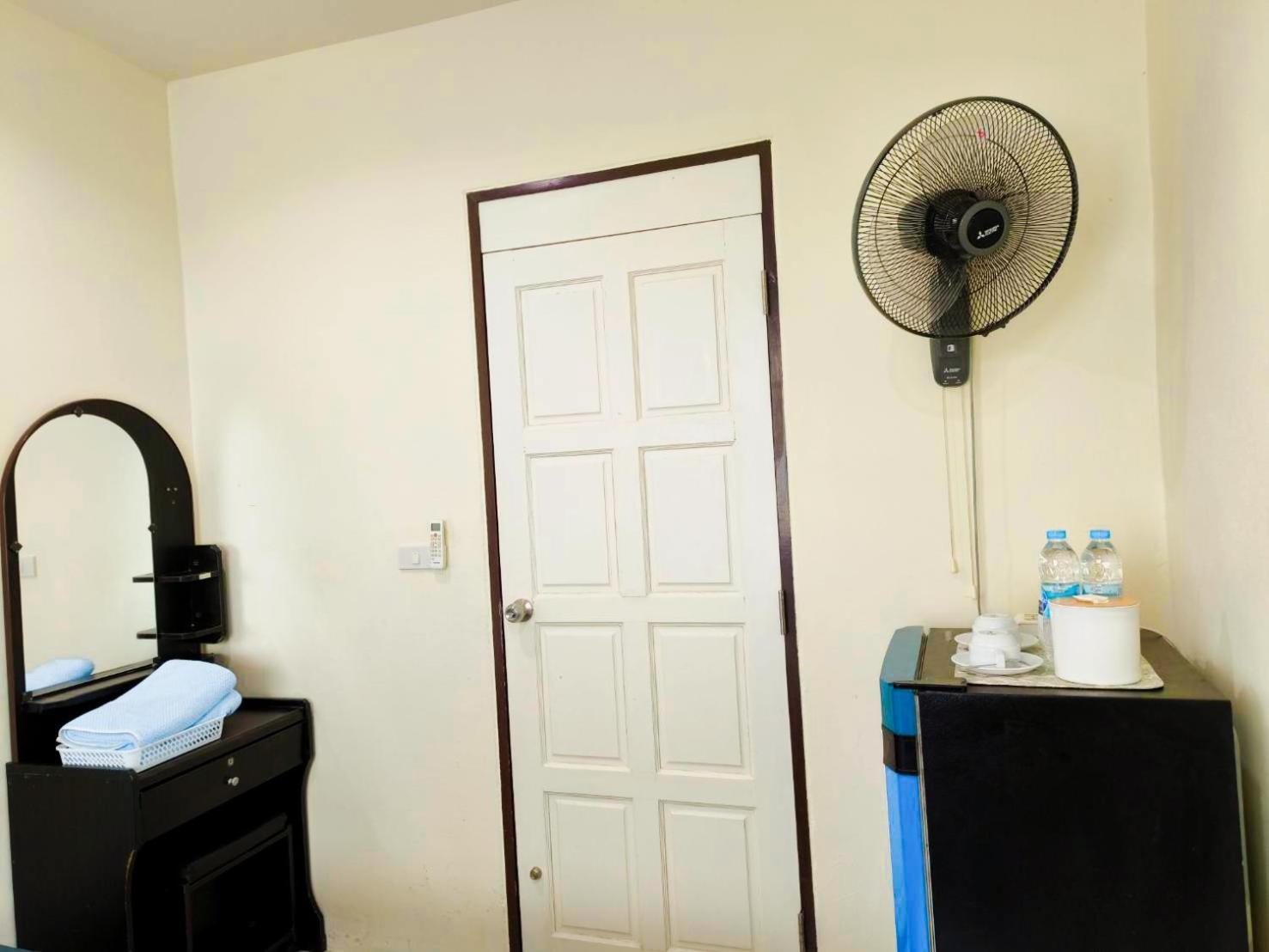 Bed and Breakfast Nu Phuket Airport Resident 1 Nai Yang Zewnętrze zdjęcie