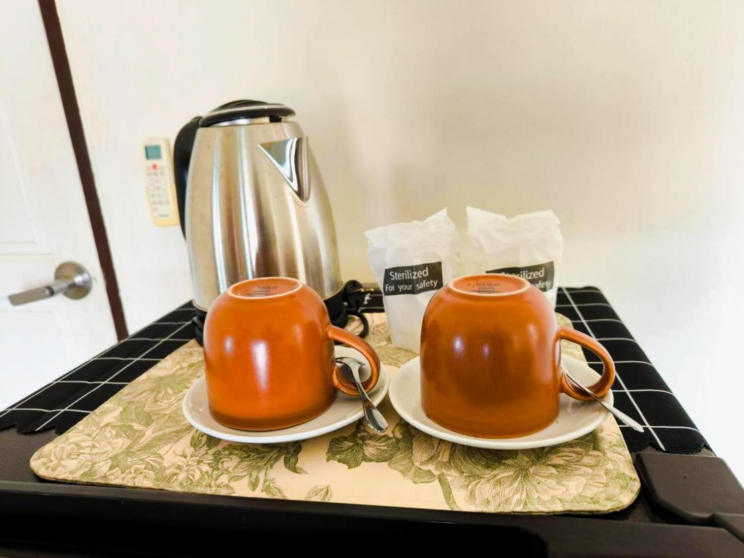 Bed and Breakfast Nu Phuket Airport Resident 1 Nai Yang Zewnętrze zdjęcie